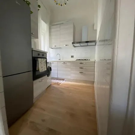 Zena Apartament Génova